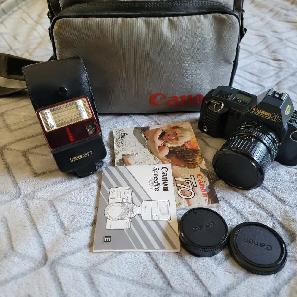Vintage Canon 35mm Film Camera With Bag, Instructions, 277T Flash Tested Working